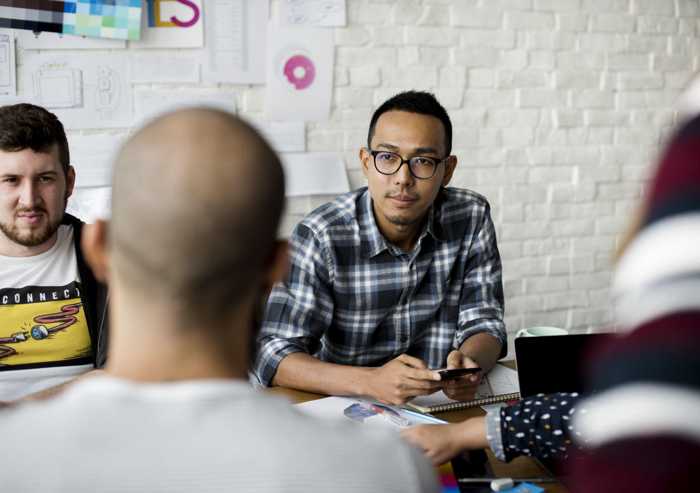 webdesigners_meeting_with_clients